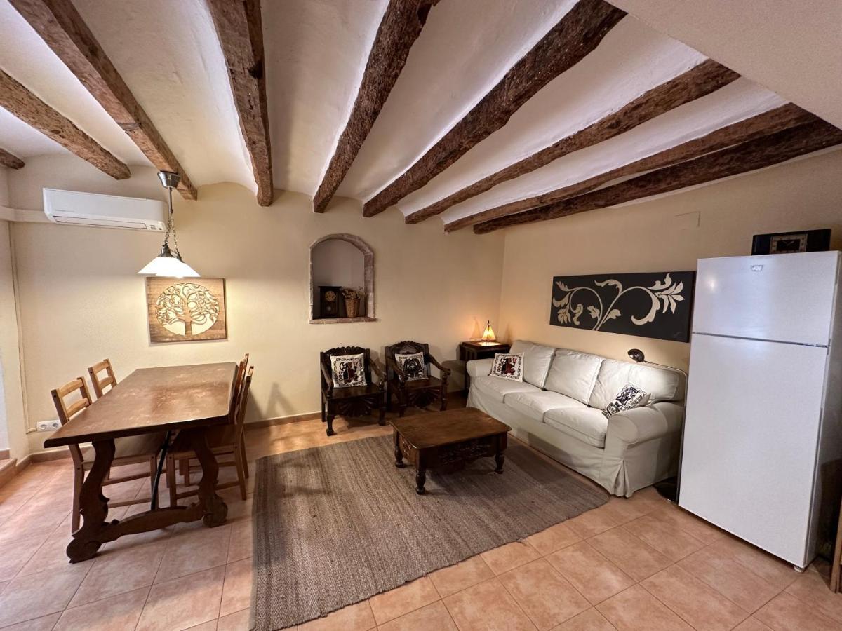 Cal Pedret Country house Riudecanyes